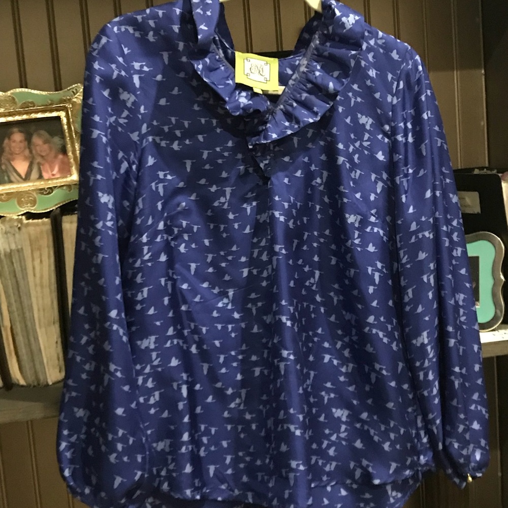 Elizabeth McKay Blue birds top.